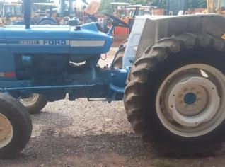 Trator Ford 4600 - Cuiabá, MT