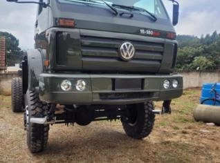 Caminhão Worker 4x4 2014 - Militar Off Road