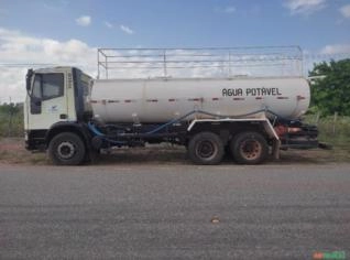 Caminhão Pipa Iveco 230E24 15.500L Ano 2010
