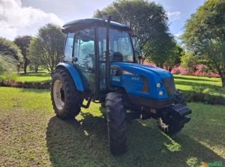 Trator LS Tractor U60 Semi Novo