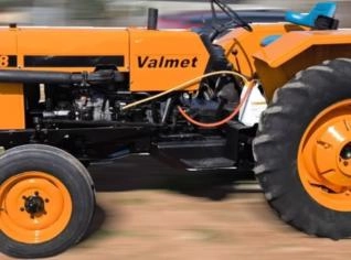 Trator Valmet 68 - 1984