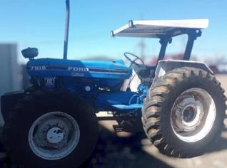 Trator Ford 7610 - Excelente Estado - PR