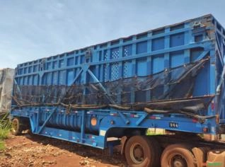 Venda de Semi Reboque Randon e Galego em Pontal