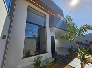Casa Imponente no Jardim Itália, Anápolis - GO