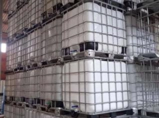 Container IBC 1000L com Grade Metálica e Tampa