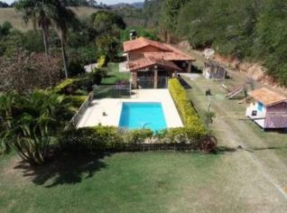 Sítio à Venda em Caçapava - 67 Mil m² com Lazer Completo