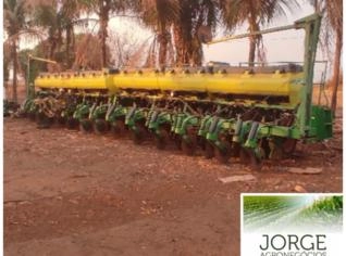 Plantadeira John Deere CCS 2126 - 26 Linhas