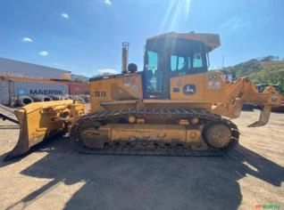 Trator de Esteira John Deere 750J 2014