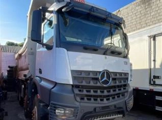 Arocs 4851K Basculante 2023