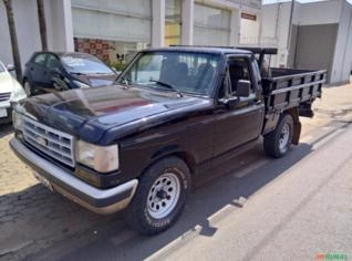 Ford F1000 1992 em Ótimo Estado