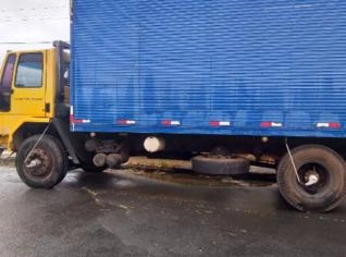 Caminhão Ford 1418 Cargo 1415 Toco Baú 6,50m Ano 98