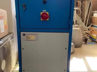 Chiller Industrial em Excelente Estado - Econômico e Confiável