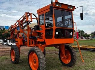 Pulverizador JACTO UNIPORT 2000 - Ano 2004