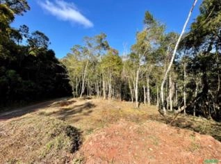 Lote de 1.870m² no Atalaia, Campos do Jordão