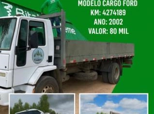 Caminhão Ford Cargo 1217 - 2002 à Venda