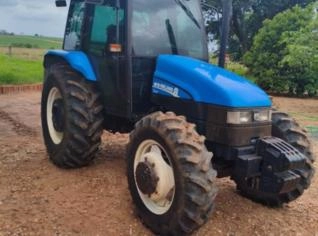 Trator Agrícola New Holland TL95