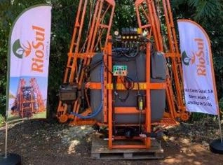 Pulverizador Hidráulico RioSul 800L com Barra 18m