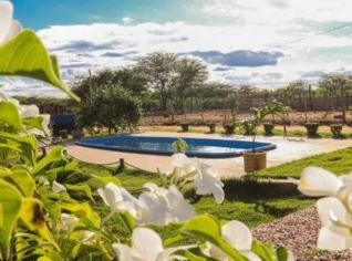 Linda Chácara com Piscina e Área Gourmet em Juazeiro