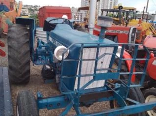 Trator Ford 4600 4x2 Hidrostático Ano 82