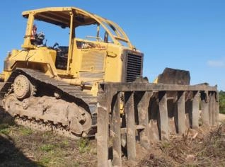 Esteira D6N Caterpillar 2011