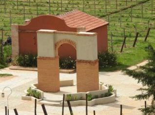 Vinícola e Pousada Estilo Toscana em Cunha/SP