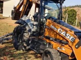 Retroescavadeira Case 580N Ano 2020 - Baixas Horas
