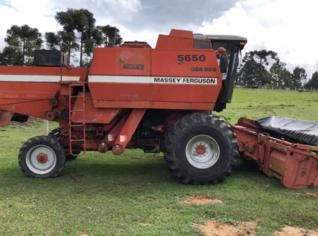Colheitadeira Massey Ferguson Modelo 5650 Ano 88