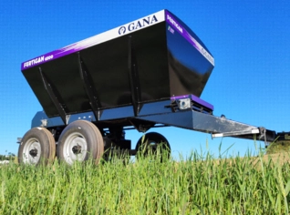 Calcareadeira 3,5m³ com Esteira Inox e Acionamento Cardan
