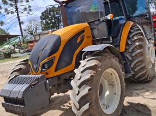 Trator Valtra A134 2022 - Pronto para Trabalhar