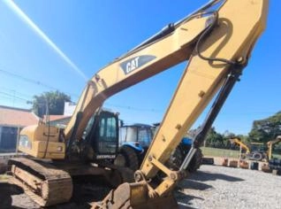 Escavadeira Caterpillar CAT 320C à venda