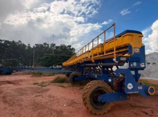 Plantadeira Tatu Marchesan com 60 linhas