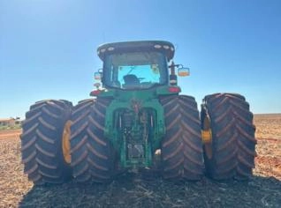 Trator John Deere 8400R 2023 - Completo com GPS