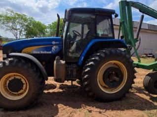 Trator New Holland TM 7040 - 2009 - 180 CV - SP