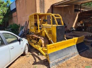 Trator Esteira Fiatalis Motor MWM 229 em Montes Claros