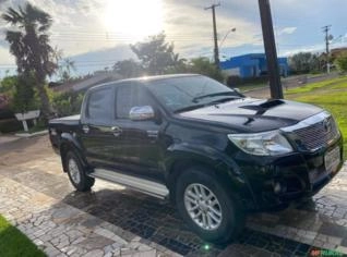 Hilux SRV 4x4 2015 Impecável - Revisada e Pneus Novos