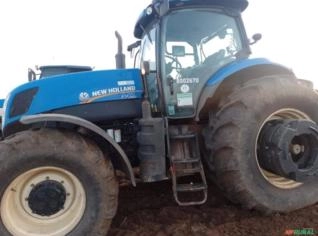 Trator New Holland T7 260 à Venda