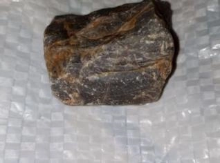 Pedra da Lua Preta Bruta - 272g