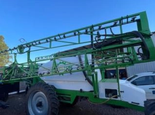Pulverizador de Arrasto TMA 3000 - 3000L