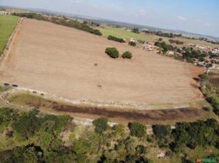 Área Rural Praticamente Plana