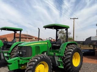 Trator John Deere 6415 à Venda