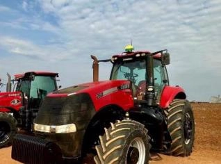 Trator Case IH Magnum 260 - SP