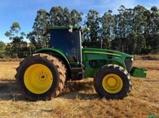 Trator John Deere 7195J em Itapeva