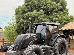 Trator Valtra BH 194 - Ano 2018 - 195 cv