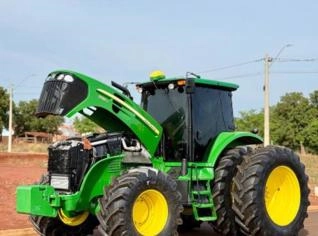 Trator John Deere 7230 J 2019 - R$550.000,00