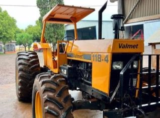 Trator Valtra Valmet 118 - 1985, 4x4, Motor Zerado