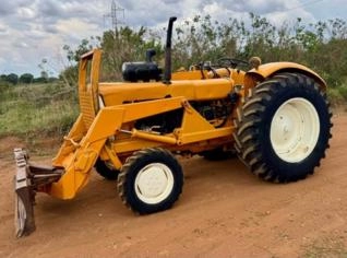 Trator CBT 1105 - Freio, Direção Hidráulica