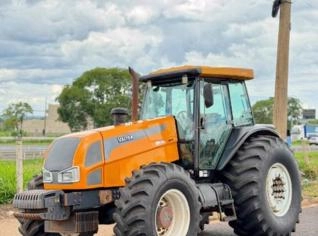 Trator Valtra BH 180 - 2009 - R$160.000,00