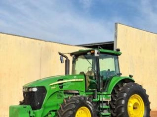 Trator John Deere 7230J - 2022, 5.775 horas