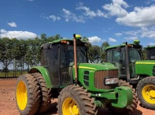 Trator John Deere 6125j - Araguaína