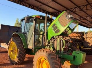 Trator John Deere 6125j - Apenas 955 horas